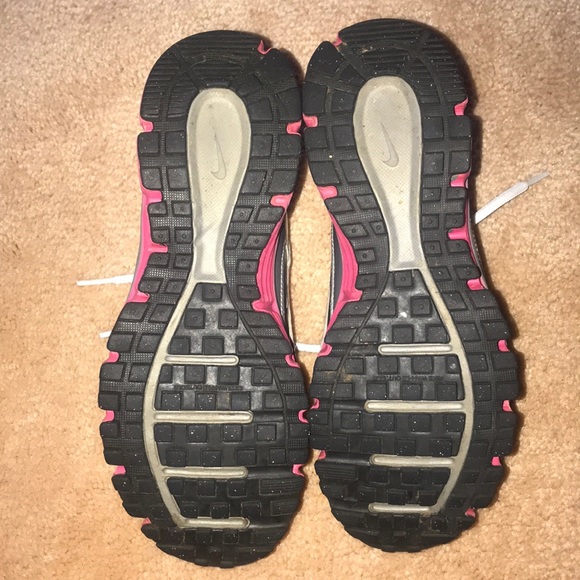 Nike Dual Fusion - Pink/Gray size 8 - Picture 3 of 6